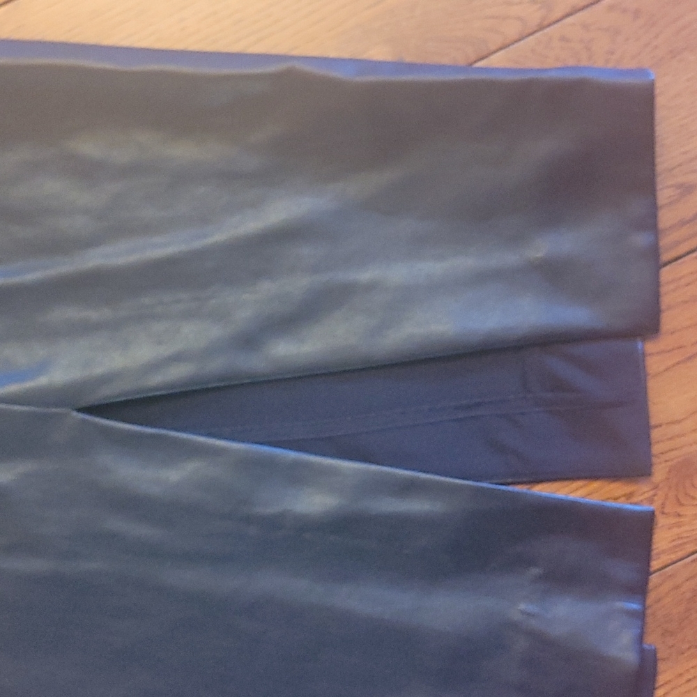 Aritzia Jax Vegan Leather Skirt with slit - Picture 2 of 9
